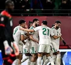 隐蔽骗术：揭秘“借账户刷流水”的风险转嫁模式。（暗中设局：揭露“借账户刷流水”的风险转移套路）